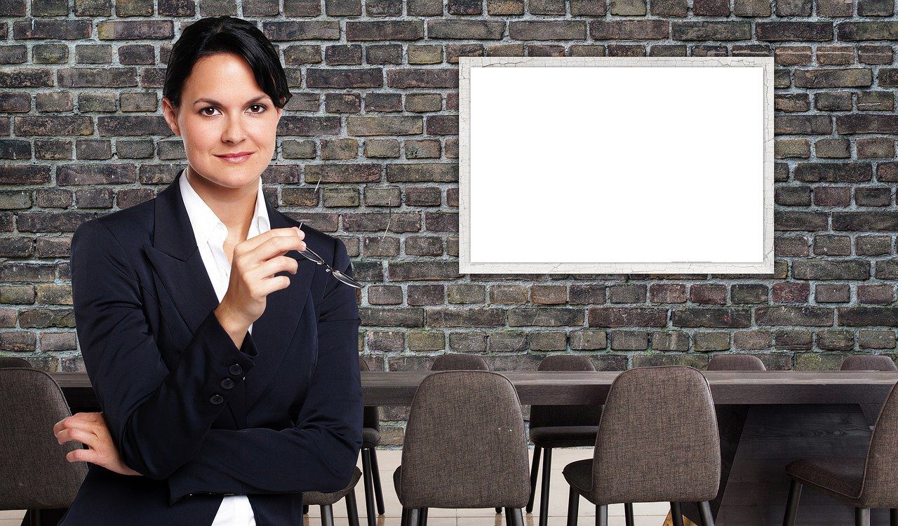 Actividad Empresarial VS Profesional: ¿Conoces las diferencias? 1 Actividad Empresarial VS Profesional