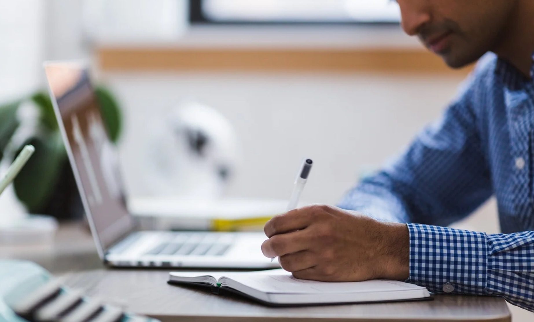 Blog 8 ¿Los portátiles van a tributar como salario en especie?